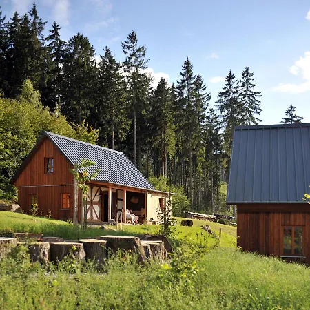 ホリデーパーク Bergdorf Liebesgruen シュマレンベルク