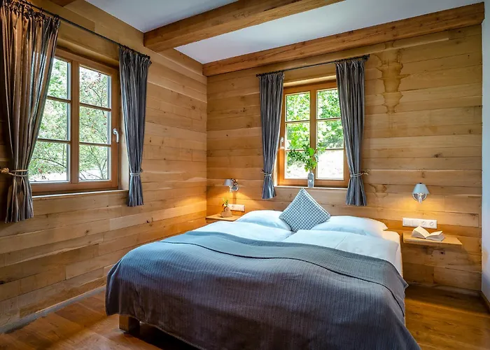 Bergdorf Liebesgruen *